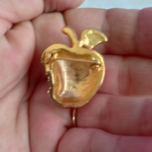 Red Apple Enamel With Rhinestone Bite Pin Brooch Teacher Gift - Picture 4 of 8